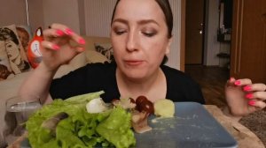 МУКБАНГ - ИСТОРИЯ / ФАЗА КОШМАРА / ЛУЧОК, СКУМБРИЯ И КАРТОШКА