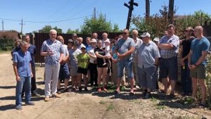 В Волгограде жители СНТ выживают без воды и света: еду готовят на кострах