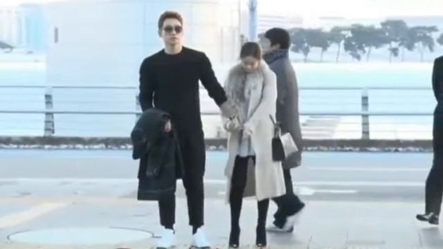 Милый момент Rain/Bi and KIM TAE HEE ( 김태희) смотреть онлайн