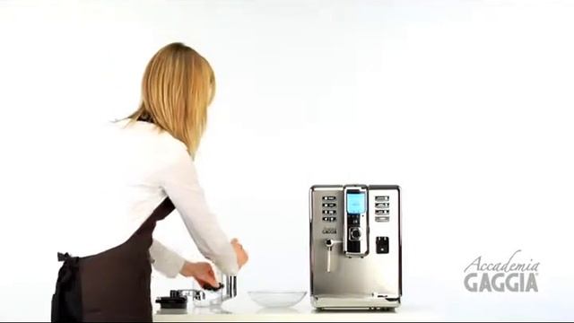 Как обслуживать и чистить кофемашину Gaggia Accademia смотреть онлайн