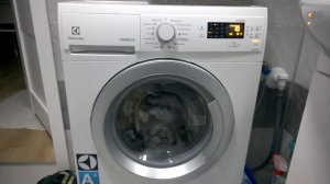 Pralka ELECTROLUX EWM11044SEU 34cm głębokości