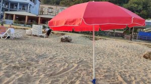 Абхазия! Пицунда! Самый лучший пляж! В заливе теплая вода и нет волн!