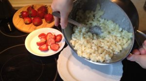 Сладкие макароны с творогом