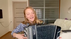 Где тропа, что снежком запорошена