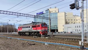 "Маша - СССР!".Тепловоз ДМ62-1737, ст. Волковская, г.СПб, 12.04.2022г.