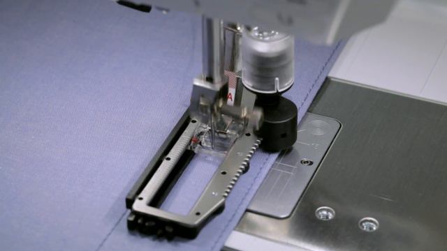 4/10 BERNINA 710 And 750 QE: How To Sew Buttonholes And How To Sew On Buttons