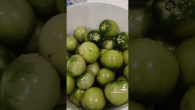 Квасим зелёные помидоры