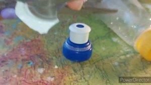 Как сделать умывальник из пластиковой бутылки.