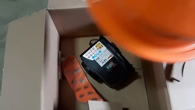 Видеообзор Бетоносмеситель бетономешалка Skiper СМ 70