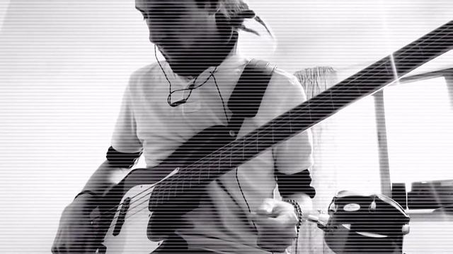 The Fugees - Ready Or Not Bass Cover смотреть онлайн