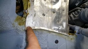 Ремонт передних стаканов ваз 21124 клёпками. Видео 2