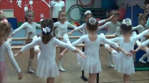 Художественная гимнастика. Старшая группа /25.12.2015г/