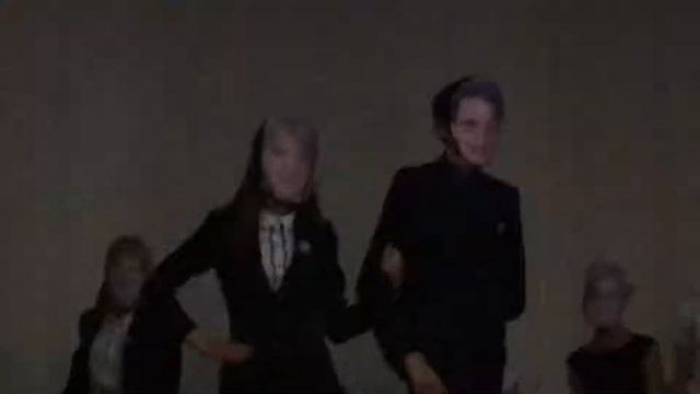 Танец с масками учителей смотреть онлайн