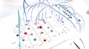 Vibrat0coast (Make Noise 0-Coast and the Space Case Tape Echo)