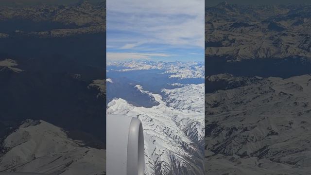 Cruce de cordillera de los Andes en un Boeing 737-800 de Aerolíneas Argentinas de Chile a Argentina