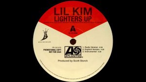 Lil' Kim - Lighters Up