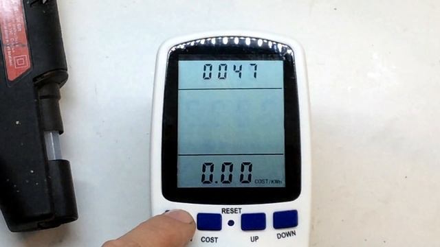 Plug-in Energy Monitor Power Meter