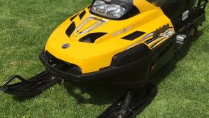 Ski Doo Skandic V 800 2010 SWT 24''