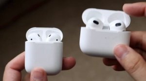 AirPods 3 Vs AirPods 1! (Comparison) (Review)