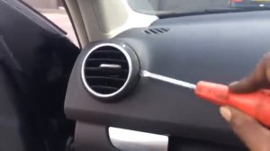 Audi A3 8P S Line Air Vent Remove/Install