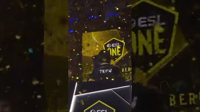 ДУРАЧЬЁ ВЫИГРАЛ МАЖОР ПО ДОТЕ смотреть онлайн