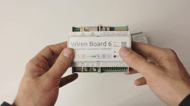 Wiren Board 6. Распаковка и обзор контроллера. Первый взгляд.