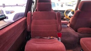 91 Nissan Largo Tour Back Door Closed