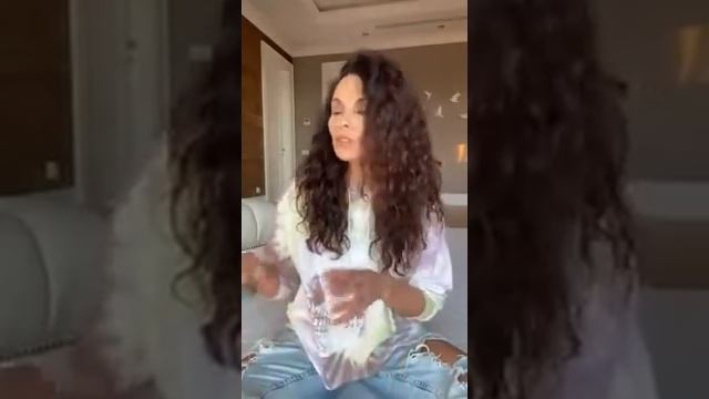 NK Настя Каменских, рассказала о здоровом питании, уход за лицом и волосами!! Присоединится Потап!! смотреть онлайн