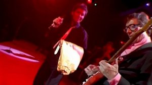 Cliff Richard / The Shadows - Living Doll (Together 1984)