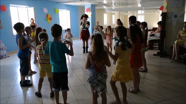 Пиратская дискотека в кафе Бармалей (Донецк, 20.08.2016) смотреть онлайн