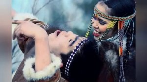 Почему Чукчи предлагают переспать гостю со своей женой