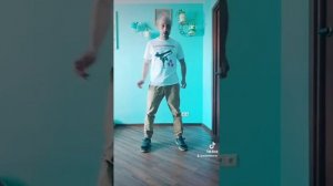 3 САМЫХ ПРОСТЫХ ДВИЖЕНИЯ С НУЛЯ ДЛЯ ТАНЦПОЛА . ТАНЦЫ ДЛЯ ВЗРОСЛЫХ В ДОМАШНИХ УСЛОВИЯХ!