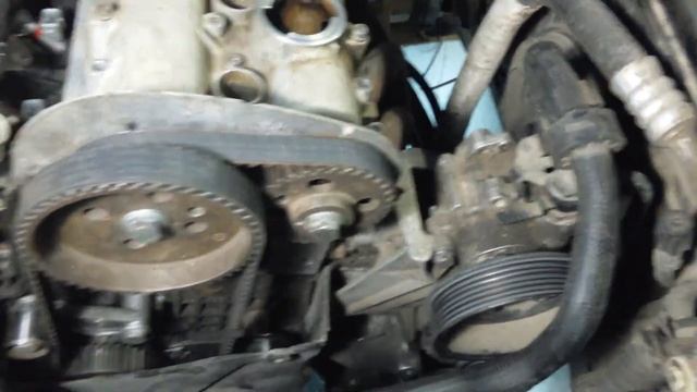 Часть1 Ремон двигателя Golf 4 AHW 1,4 замена поршневых колец разборка двигателя смотреть онлайн