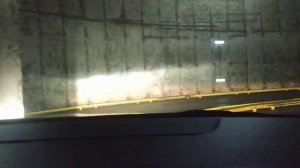 Выезд с подземной парковки жилого дома