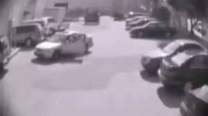 ХА-ХА-ХА! Отомстил за занятое место на парковке!