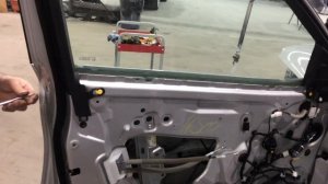 How To Remove 2019 Infiniti QX50 Door Handle