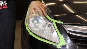 Полировка фар своими руками - два способа полировки [Видеоурок]