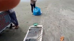 Вьетнам, Муйне, еда на пляже отеля Канари