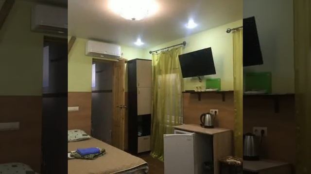 Современный отель у моря в Геленджике