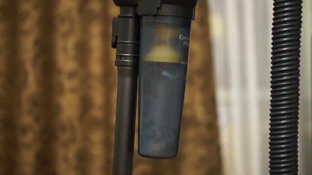 Насадка "циклон" на обычном пылесосе с мешком. смотреть онлайн