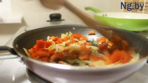 Готовим куриное филе в сметанном соусе