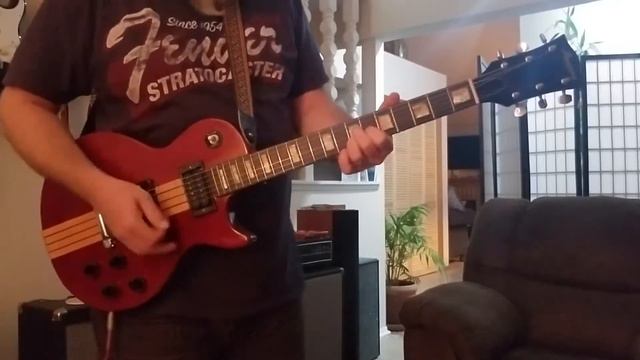 Harmony E61-4 played through a Fender Princeton Chorus Amp смотреть онлайн