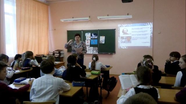 Видеоролик Волошко Л.И., учителя русского языка и литературы МАОУ СОШ № 5 г.о. Железнодорожный смотреть онлайн