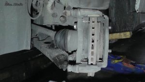 Замена передних тормозных колодок Chery E5