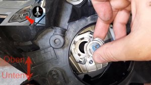 Opel Meriva B Scheinwerfer Lampentausch (Halogen) [headlights bulb replacement] - Tutorial