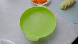 Пароварка для микроволновки.