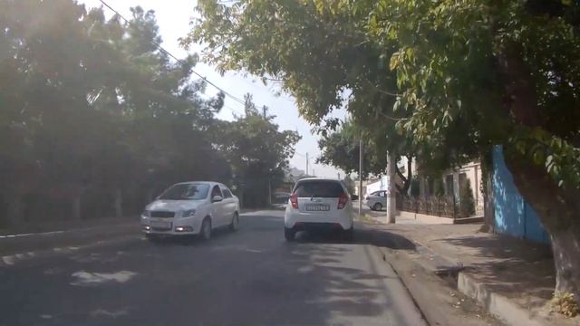 Ташкент.Поездка по улице Семашко (Rishton kochasi) смотреть онлайн