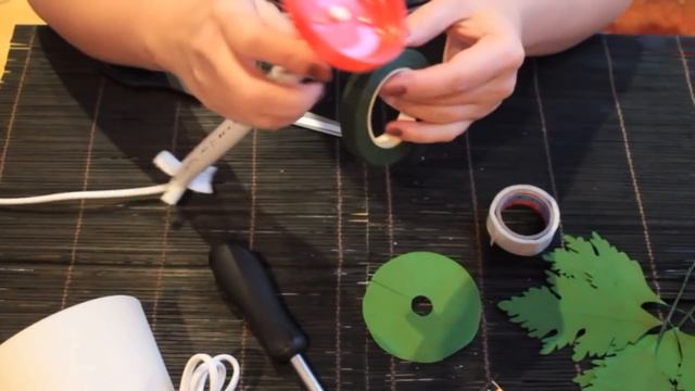 Электрика для настольного светильника из изолона.