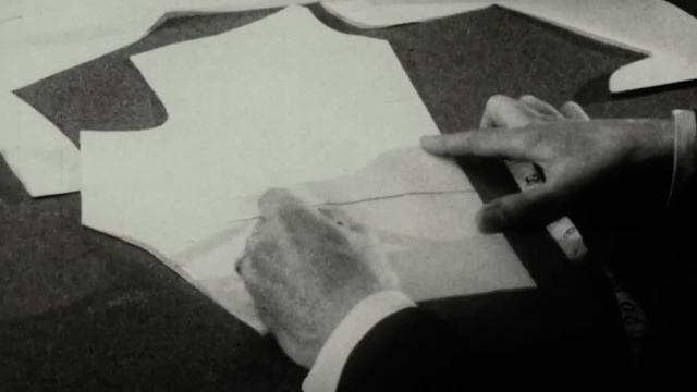 История бренда "MONCLER" / Мужик шил синие "ФУФАЙКИ" и армейскую ФОРМУ, а заработал МИЛЛИАРД! смотреть онлайн