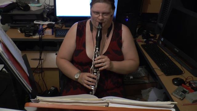 Tutorial on Bernstein Clarinet Sonata 2nd movement смотреть онлайн